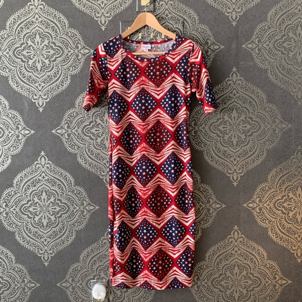 XS Red White and Blue Stars and Stripes Dress - LuLaRoe